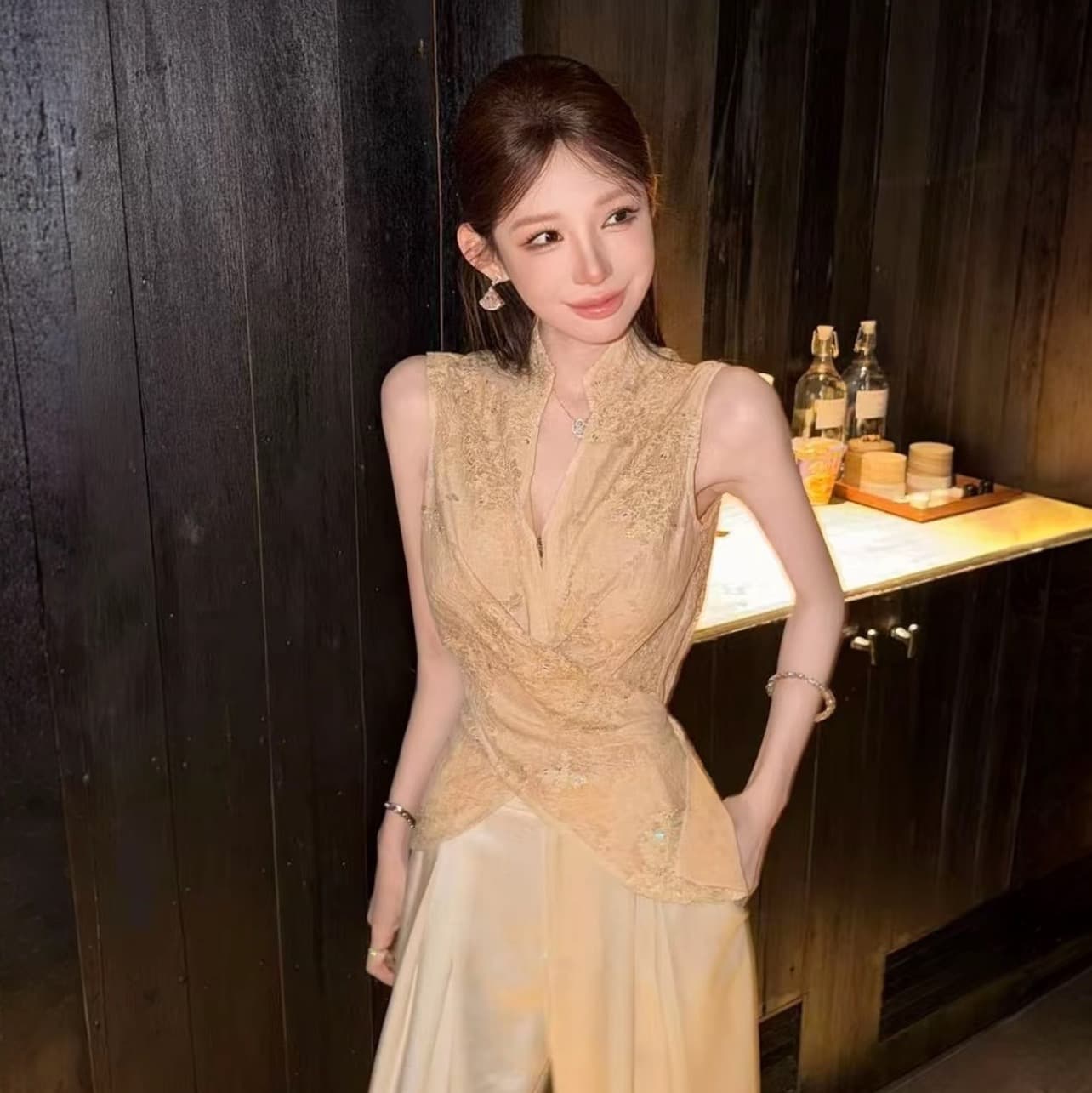 핑크색 丨 판금 작성자 바람 디자인 센스 새로운 중식 레이스 조각 민소매 홀로우 아웃 맨위 이미지 3
