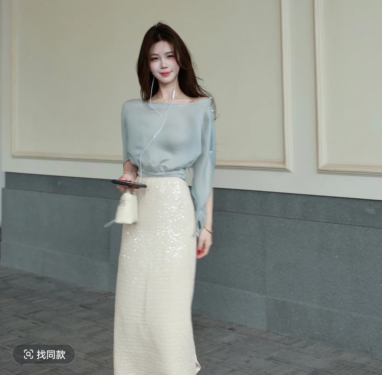 무쯔리 목자이 ~ 중 리 치옹 포즈 달 주 부드러운 바람 오프숄더 리본 주간 실크 맨위 스팽글 홀로우 아웃 반 스커트 세트 이미지 2
