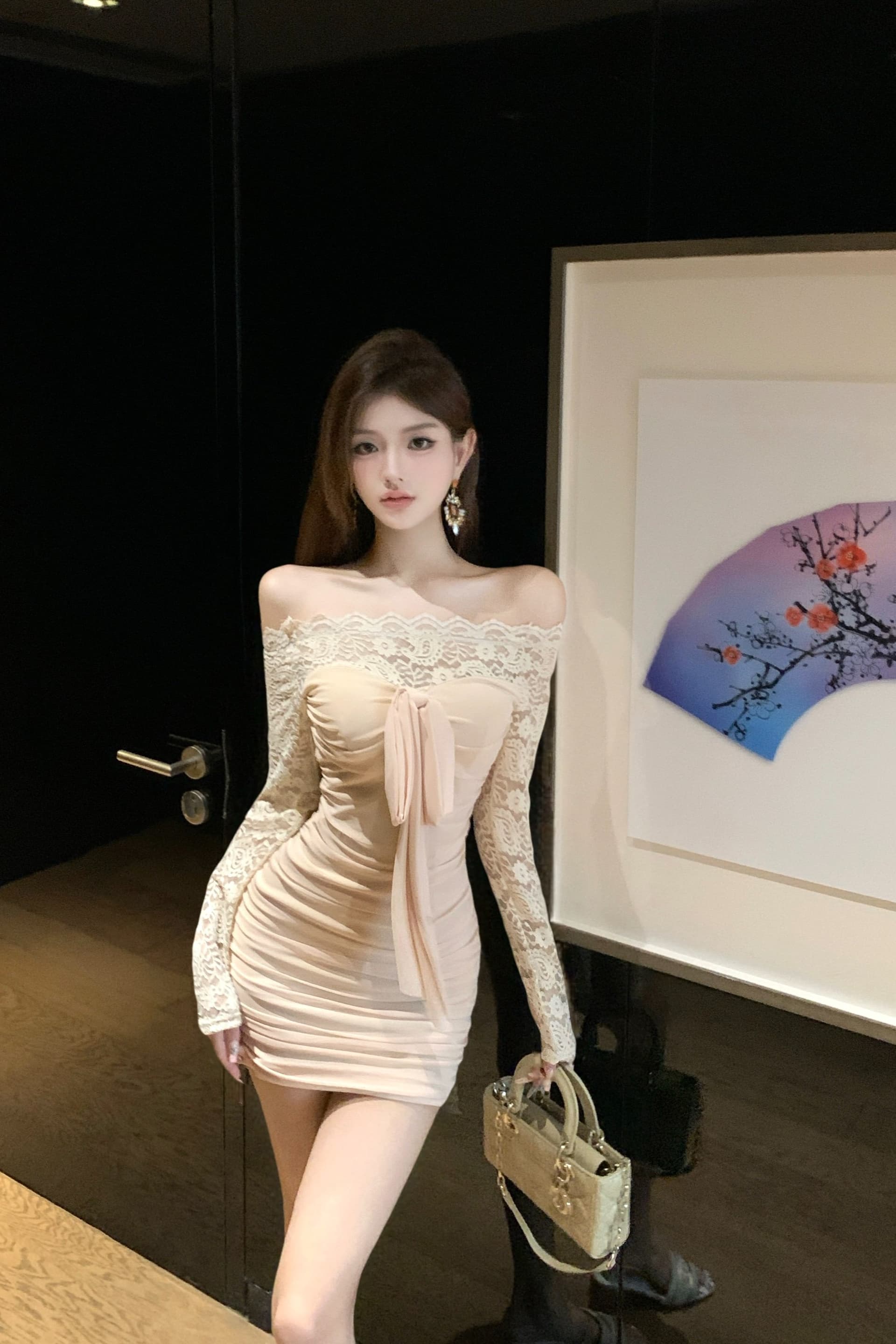 실사 오프숄더 스트랩 긴팔 드레스 복장 레이스 조각 허리 수축 치마 순수한 욕망 바람 몸매 가꾸기 타이트 스커트 미니 스커트 이미지 6