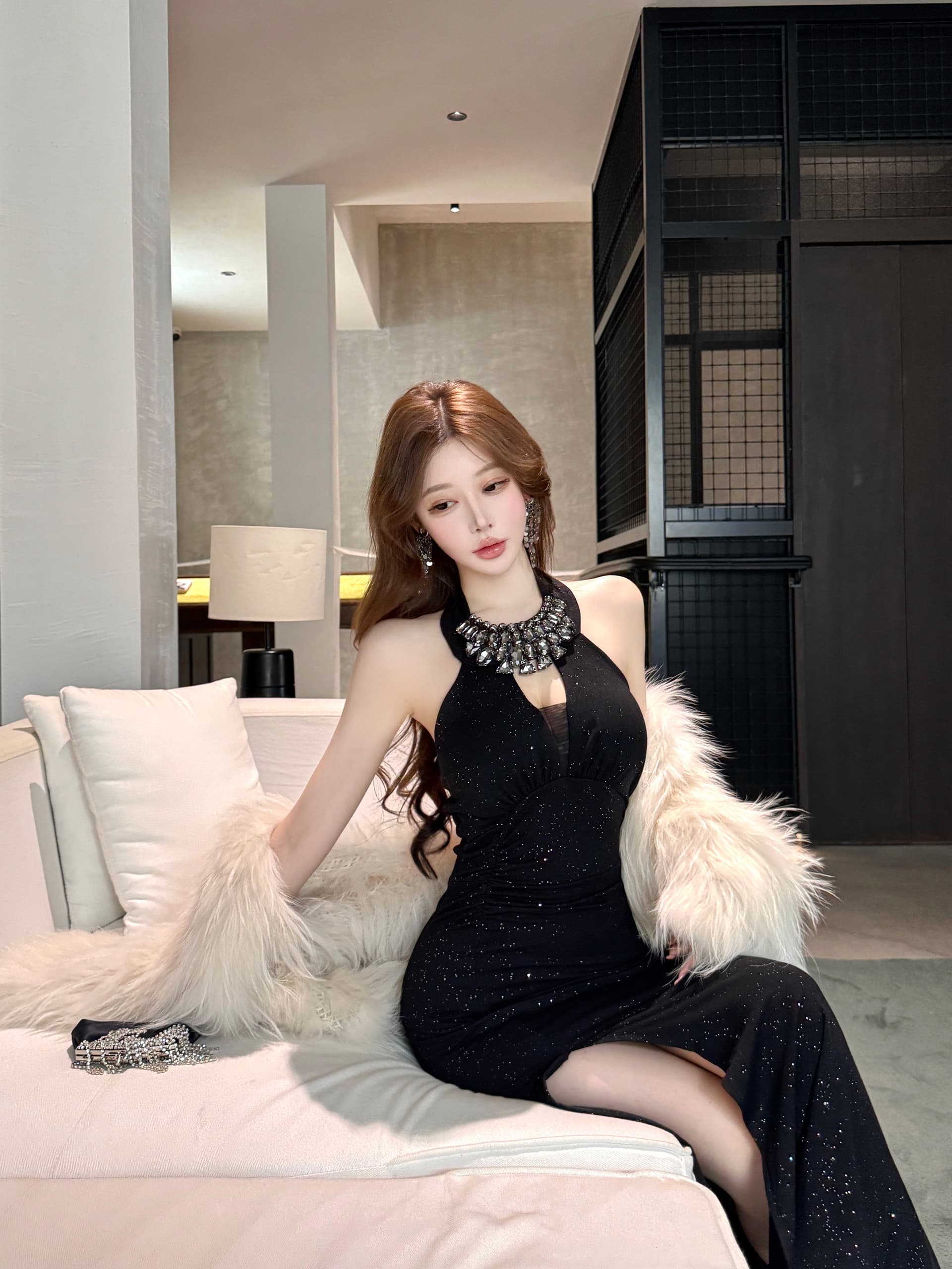실사 비싼 가스 센스 천 골드 다이아몬드 세팅 슬립 드레스 여름 섹시함 행침 목 타이트 스커트 생일 연회 미니 스커트 상세 이미지 13
