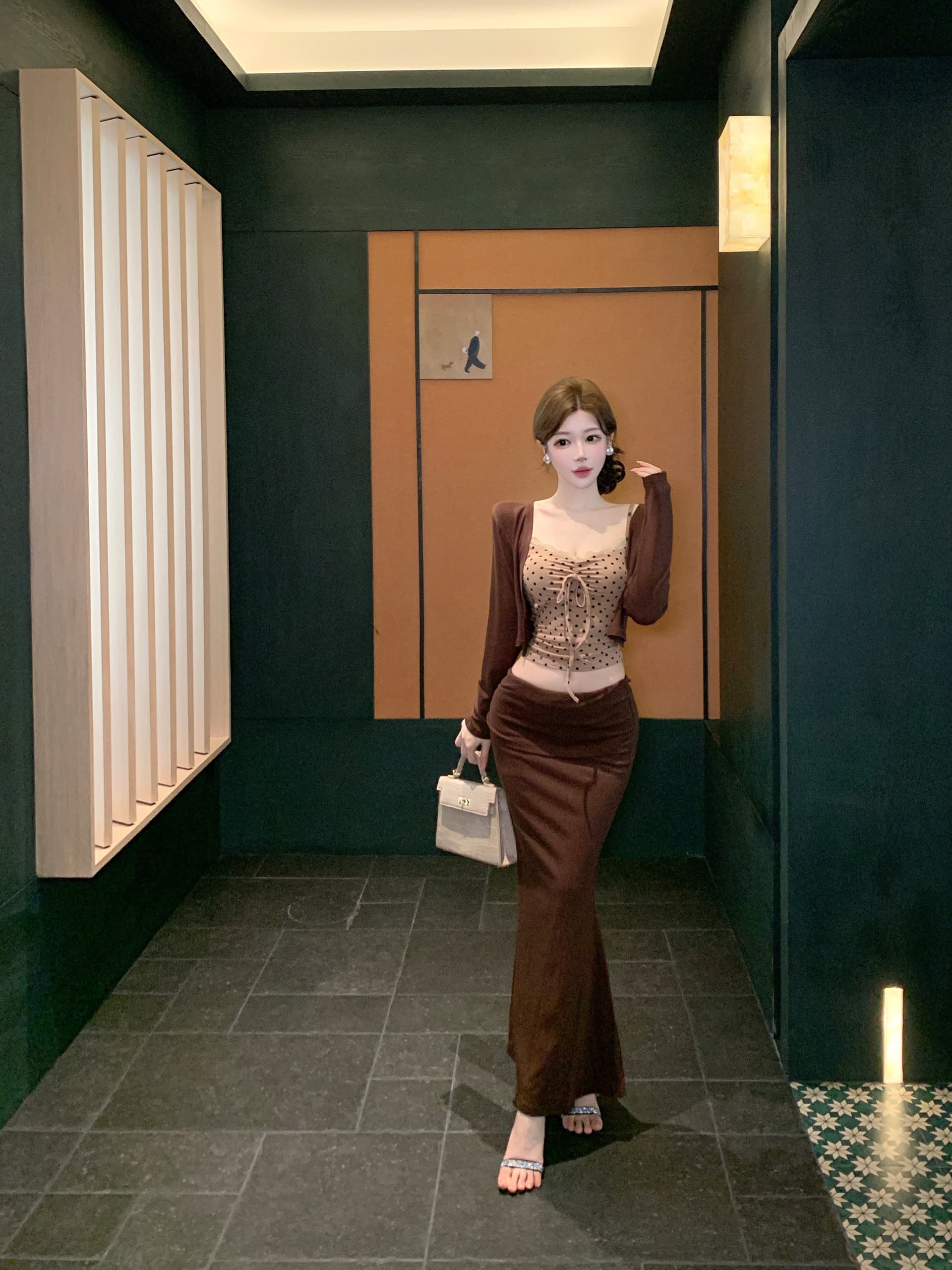 실사 레이스 조각 도트 무늬 순수한 욕망 캐미솔 긴팔 오픈 가디건 여성 겨울 세트 인어 꼬리 스커트 반 스커트 3종 세트 상세 이미지 5