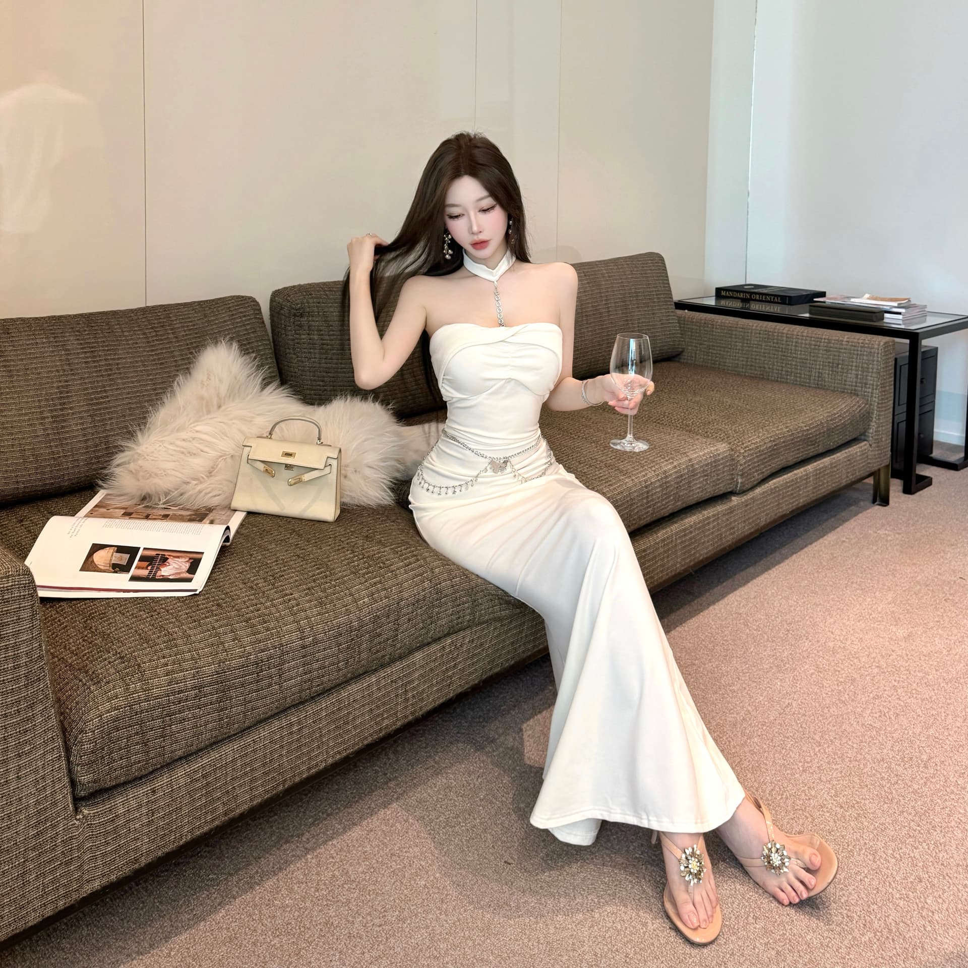 실사 핫걸 오프숄더 행침 목 플래시 훈련 슬립 드레스 센스 슬림해 보이는 타이트 스커트 작은 엄마 외국 가스 다용도 중간 길이 스커트 상세 이미지 20