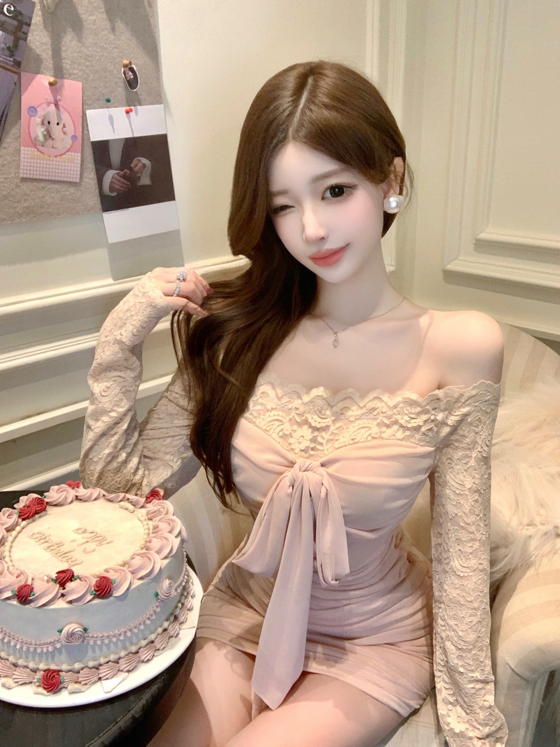 실사 2026 가을 새로운 핫걸 타이트 스커트 여성 드레스 세련된 외국 가스 레이스 조각 미니 스커트 프랑스식 치마 상세 이미지 10