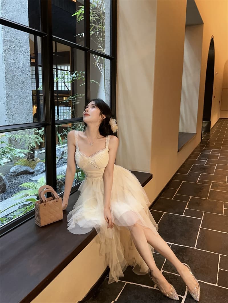 실사 2026 새로운 핫걸 작은 섹시함 프랑스식 무거운 작업 고급 화이트 망사 생일 예복 드레스 상세 이미지 5