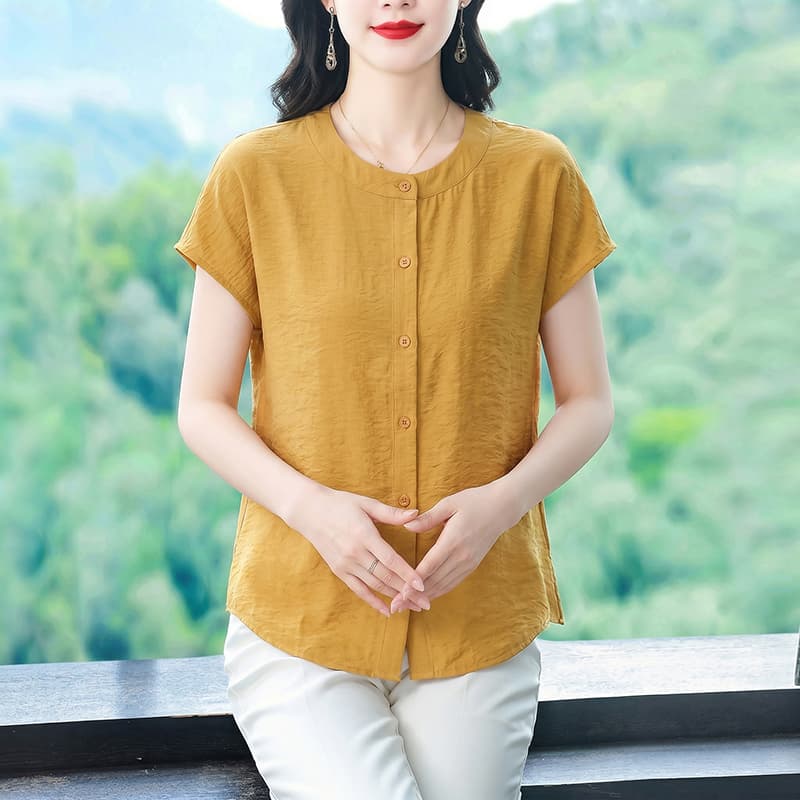 2026 새로운 라운드 넥 버튼 반팔 외국 가스 밑단 트임 디자인 다용도 슬림해 보이는 블라우스 맨위 이미지 2