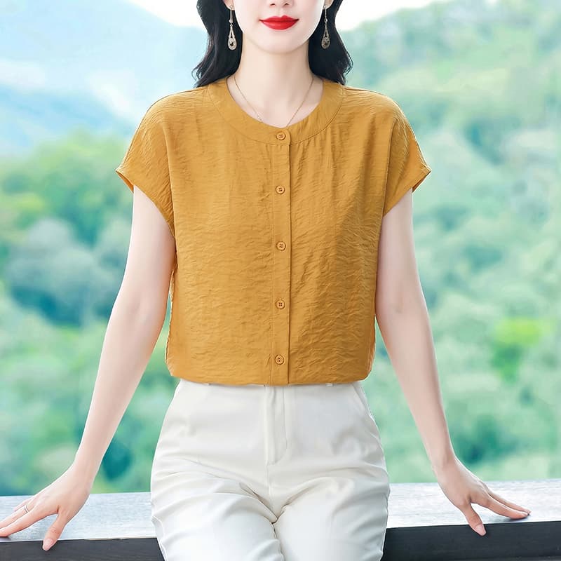 2026 새로운 라운드 넥 버튼 반팔 외국 가스 밑단 트임 디자인 다용도 슬림해 보이는 블라우스 맨위 이미지 4