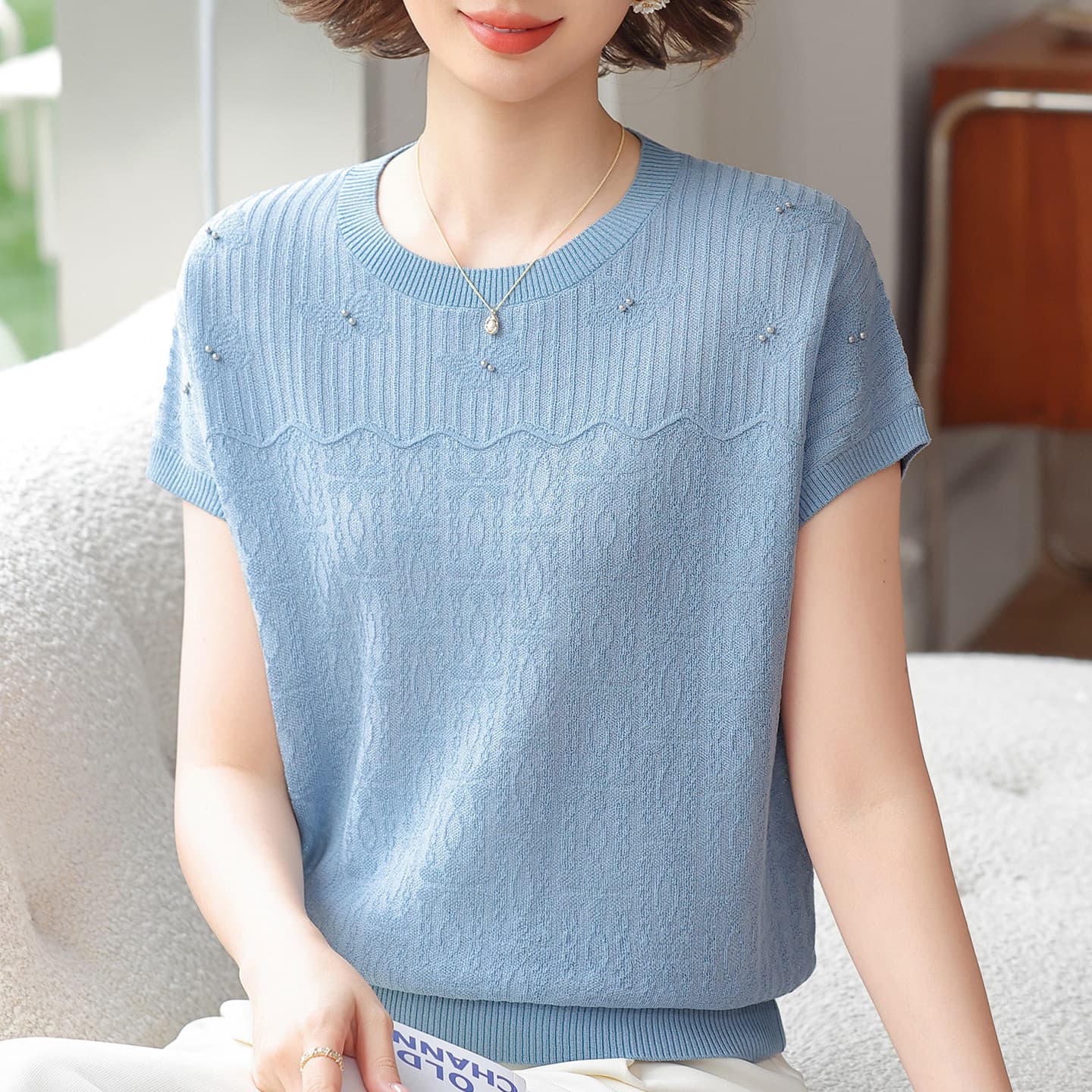 2026 새로운 엄마 여름 드레스 얼음 실크 반팔 작은 셔츠 중노년 여성 여름 얇은 스타일 패션 연령 감소 티셔츠 이미지 2