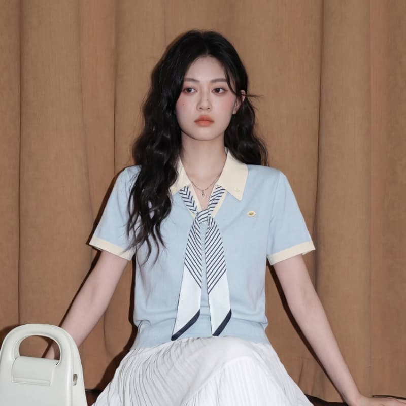 하늘색 얼음 실크 반팔 니트 스웨터 여성 여름 2026 새로운 자이언트 잘 생긴 스카프 넥타이 POLO 칼라 짧은 맨위 상세 이미지 10