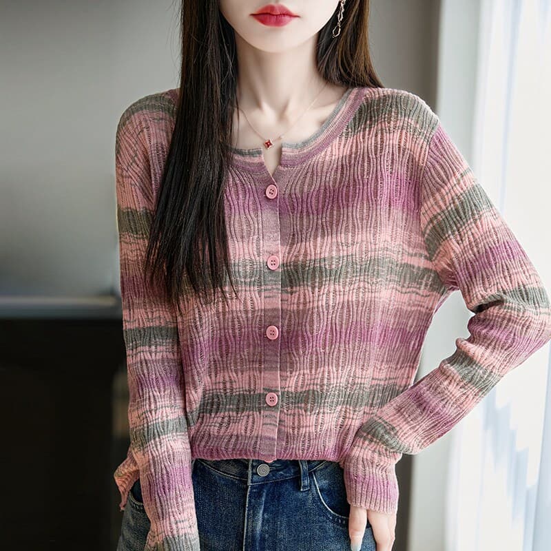 2026 여름 새로운 무지개 스트라이프 홀로우 아웃 니트 오픈 가디건 얇은 코트 자외선 차단 의류 여성 여름 새로운 디자인 센스