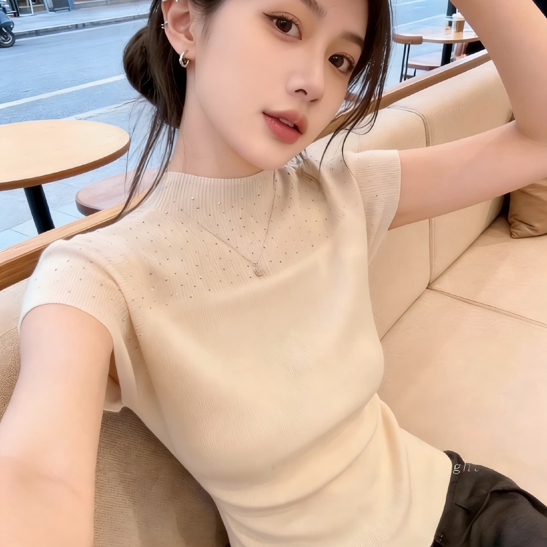 빛 요리 한 바람 품격 숙녀 2026 여름 새로운 편안함 통기성 맨위 여성 몸매 가꾸기 슬림해 보이는 니트 스웨터 반팔 상세 이미지 2
