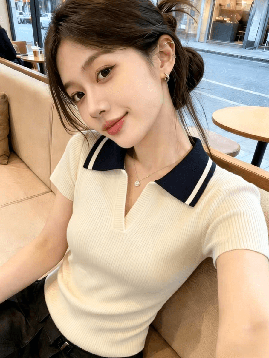 새로운 2026 여름 한 부서 배색 POLO 칼라 얼음 실크 니트 반팔 몸매 가꾸기 슬림해 보이는 맨위 여성 이미지 4