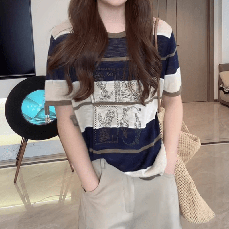 2026 여름 새로운 한 부서 다용도 배색 스트라이프 티셔츠 여성 의류 미니멀리즘 스타일 패션 루즈핏 슬림해 보이는 맨위 이미지 3