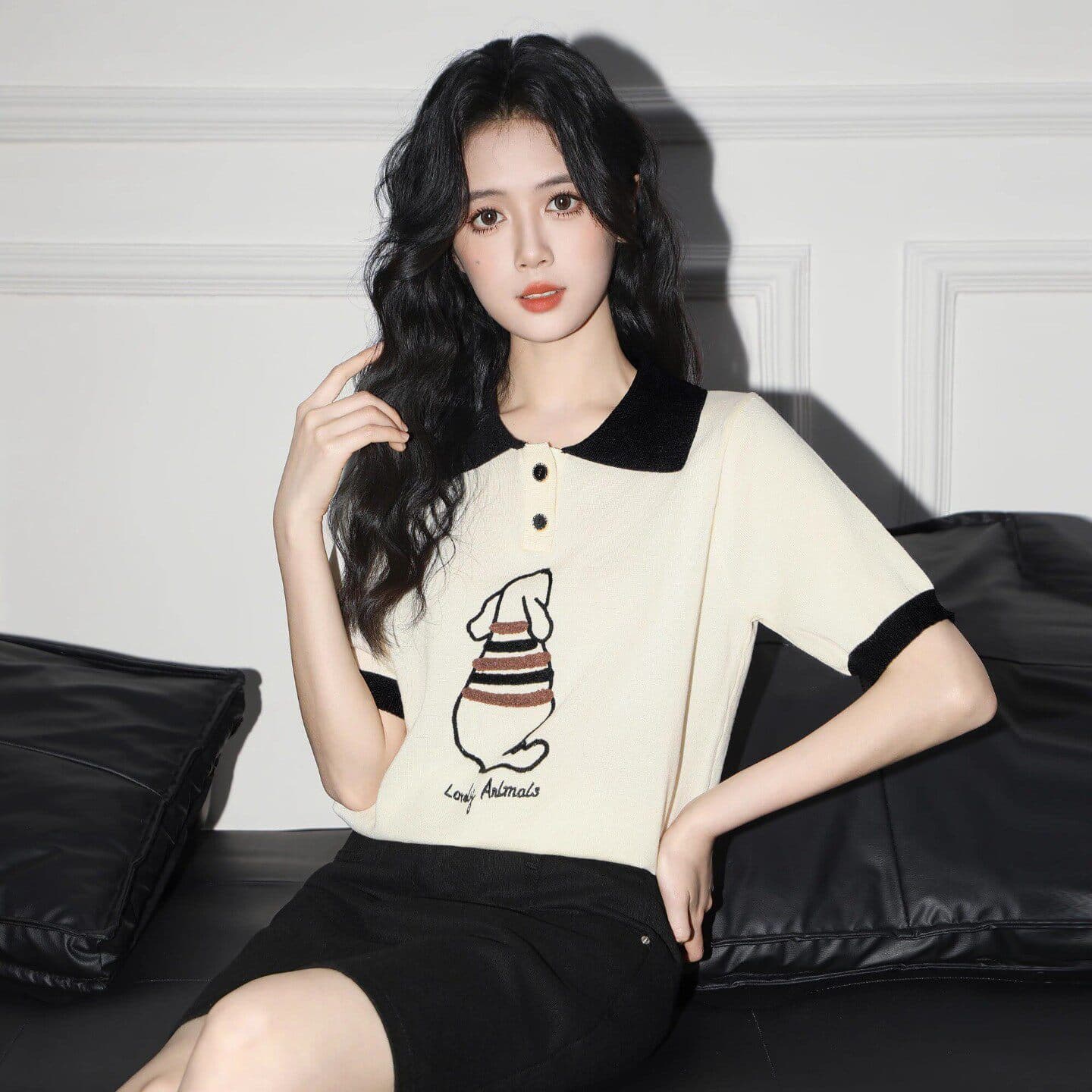 2026 여름 여성 레저 잘 생긴 만화 애니메이션 디자인 센스 배색 폴로 칼라 반팔 티셔츠 맨위 베이비 칼라 반팔 상세 이미지 4