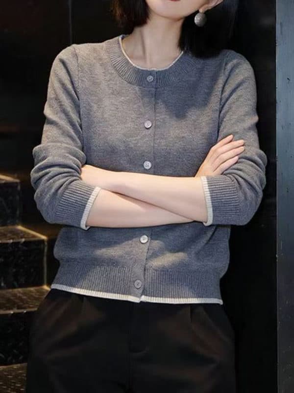 빛 요리 한 품격 페이크 레이어드 니트 오픈 가디건 여성 2026 이른 가을 새로운 패치워크 색상 캐주얼 보온 스웨터 미니멀리즘 재킷 상세 이미지 3