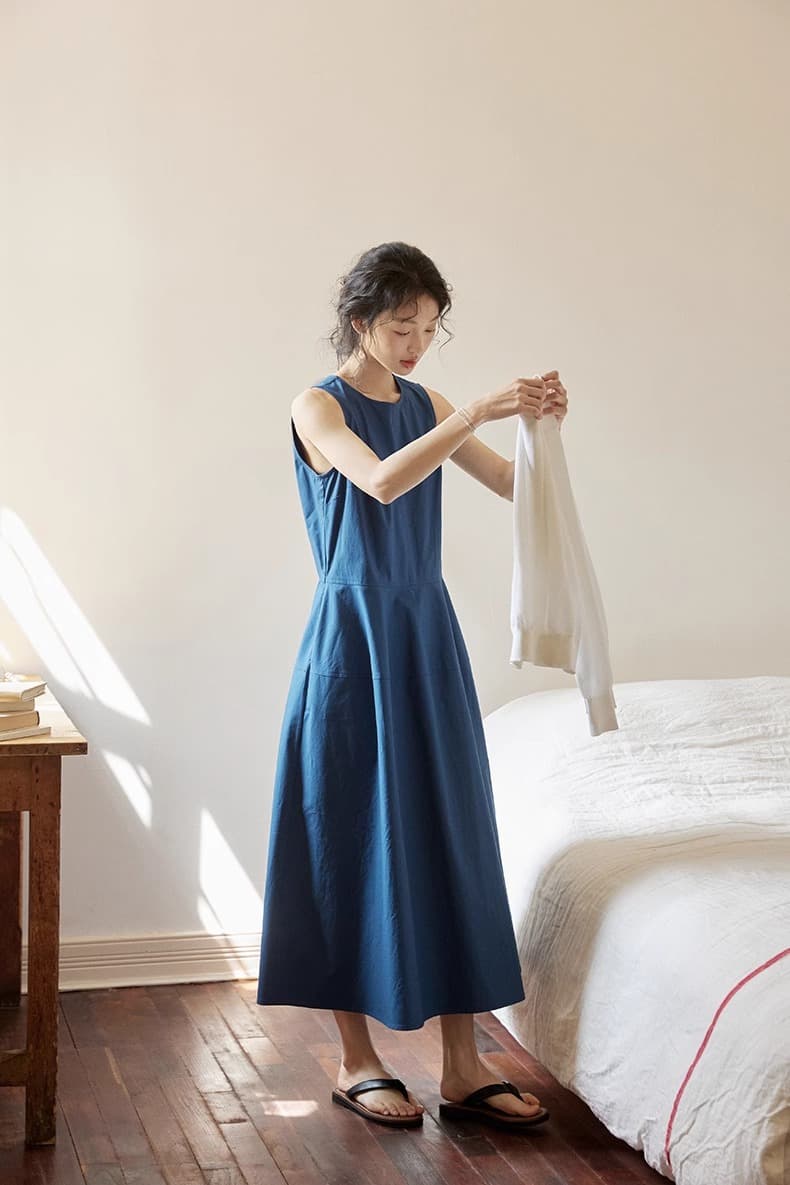 산 섬 목가적 인 엄마 여름 파란색 우아함 레트로 그는 벤 바람 드레스 미니멀리즘 라운드 넥 슬림해 보이는 중간 길이 치마 상세 이미지 9