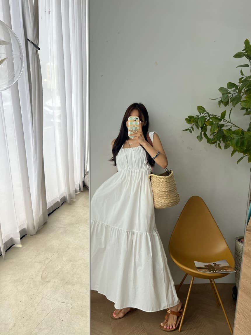 단색 슬립 롱 스커트 드레스 상세 이미지 3