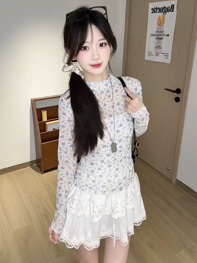긴팔 티셔츠 여성 의류 봄 가을 얇은 스타일 새로운 한 부서 반하이넥 꽃무늬 몸매 가꾸기 기본 셔츠 맨위 상세 이미지 2