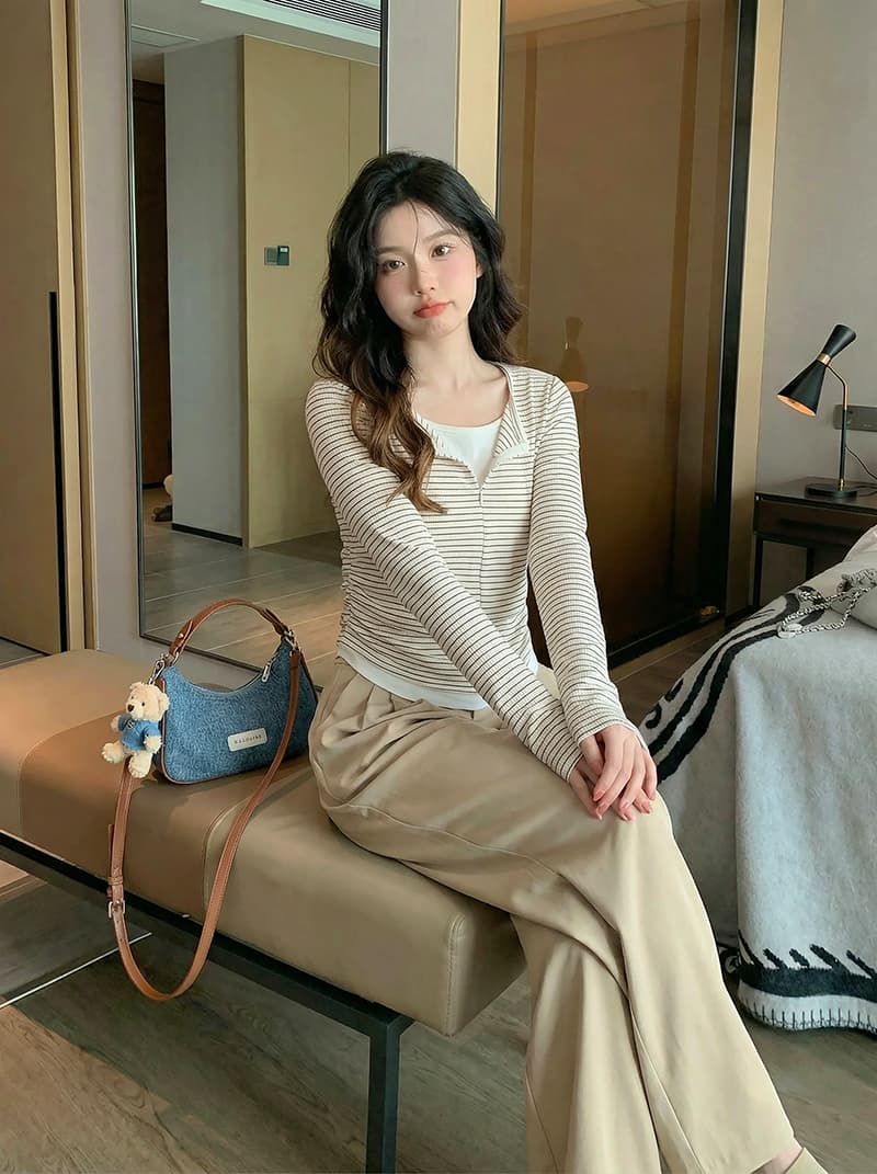 250그램 스트라이프 긴팔 티셔츠 여성 의류 봄 가을 한 부서 레트로 인사이드 가져 가라. 페이크 레이어드 기본 셔츠 맨위 상세 이미지 6