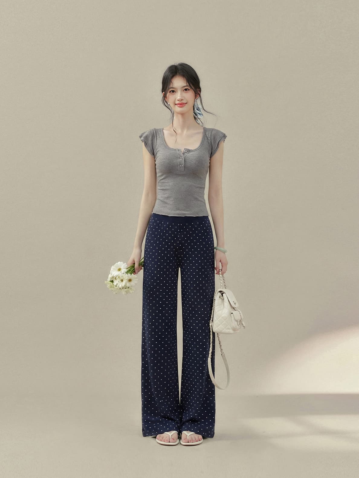 경관 그림 1 1 순면 리브 210 그램 반팔 티셔츠 여성 의류 여름 새로운 디자인 센스 작은 날다 소매 u 칼라 맨위 이미지 2