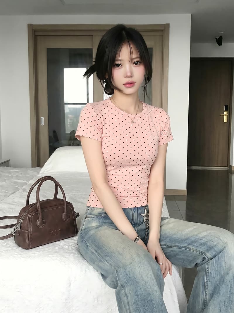 경관 그림 특별 가격 반팔 티셔츠 여성 의류 여름 새로운 트렌디 한 부서 디자인 센스 도트 무늬 몸매 가꾸기 슬림해 보이는 라운드 넥 맨위 상세 이미지 14