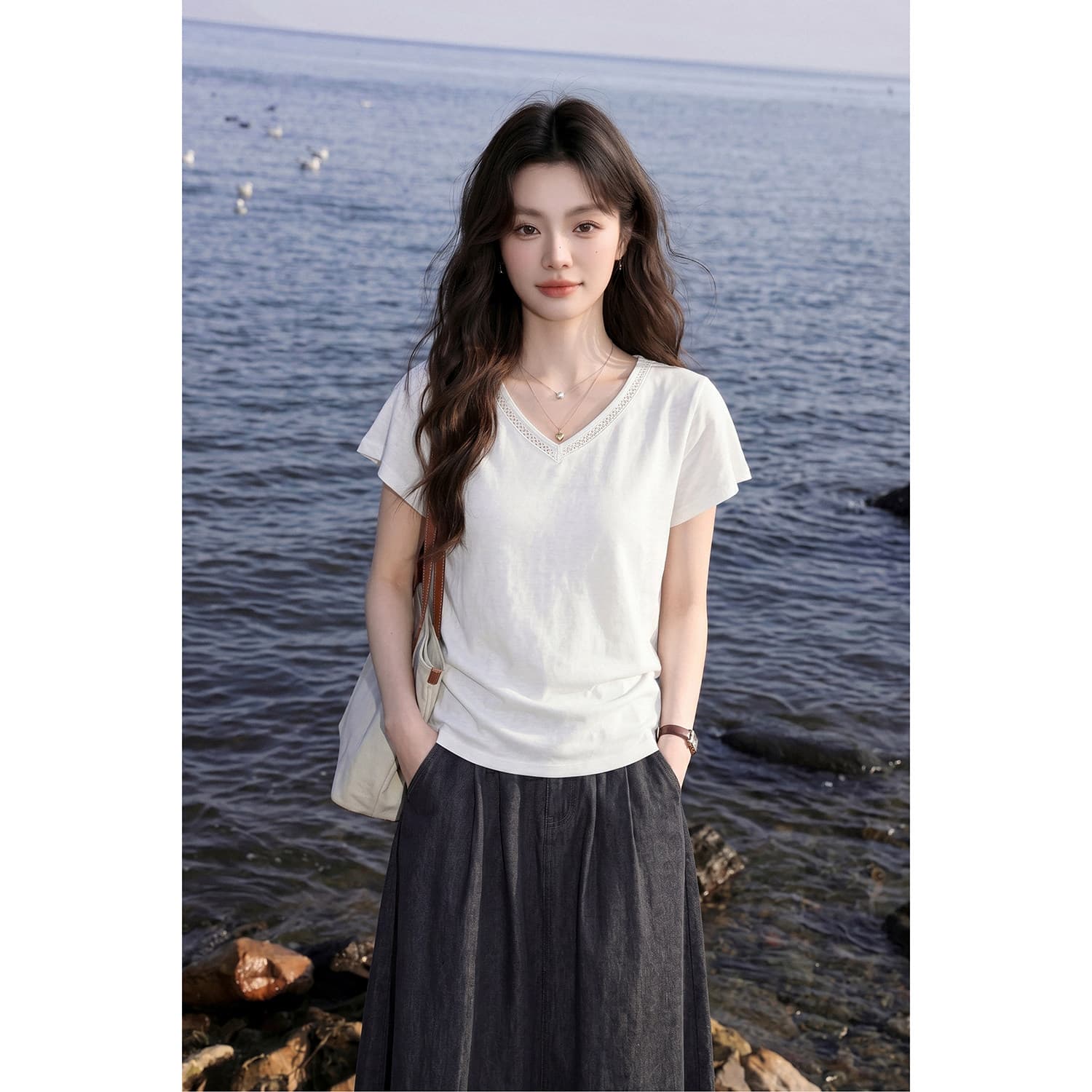 165 그램 눈꽃 면 반팔 티셔츠 여성 여름 새로운 한 부서 디자인 센스 홀로우 아웃 단색 V넥 맨위 이미지 4