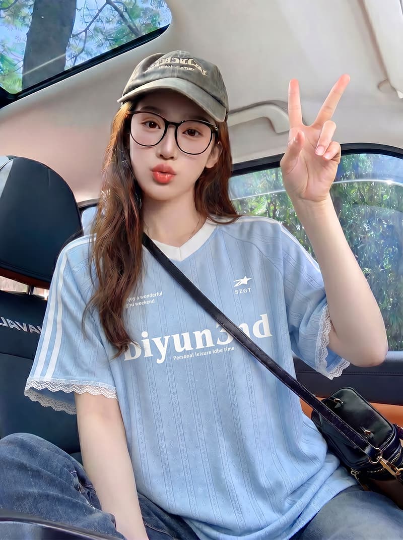 220 그램 자카드 반팔 티셔츠 여성 의류 여름 새로운 한 부서 디자인 센스 달콤함 레이스 V넥 맨위 상세 이미지 8