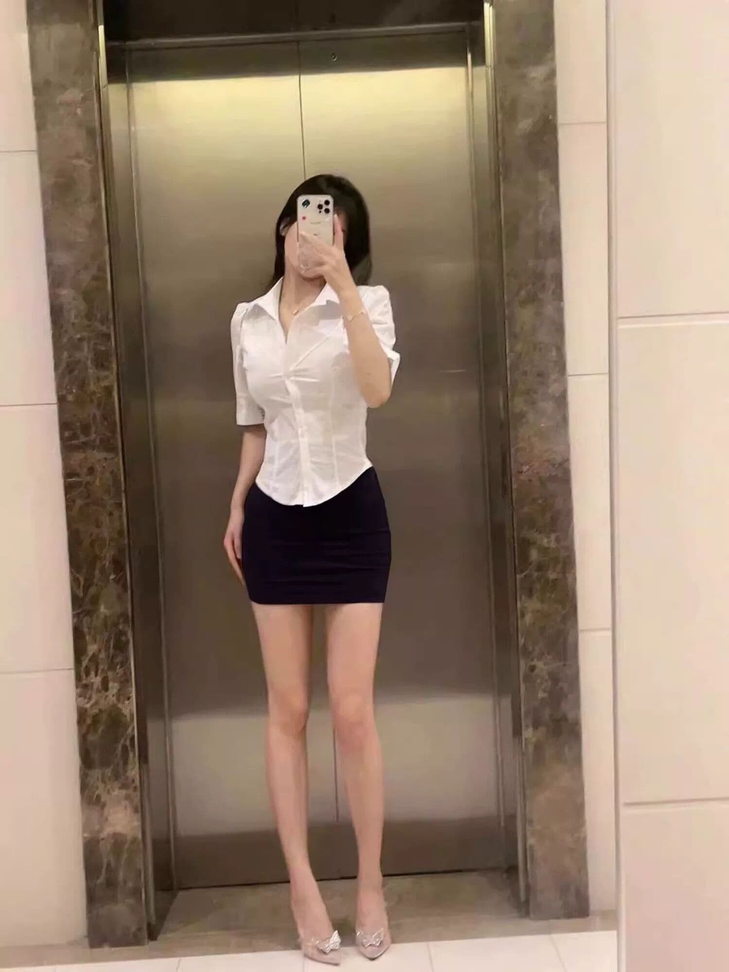허리 수축 블랙 여성 셔츠 경력 작업복 세트 여름 몸매 가꾸기 섹시함 셔츠 디자인 센스 작은 대중 쇼트 스타일 고급 센스 상세 이미지 8