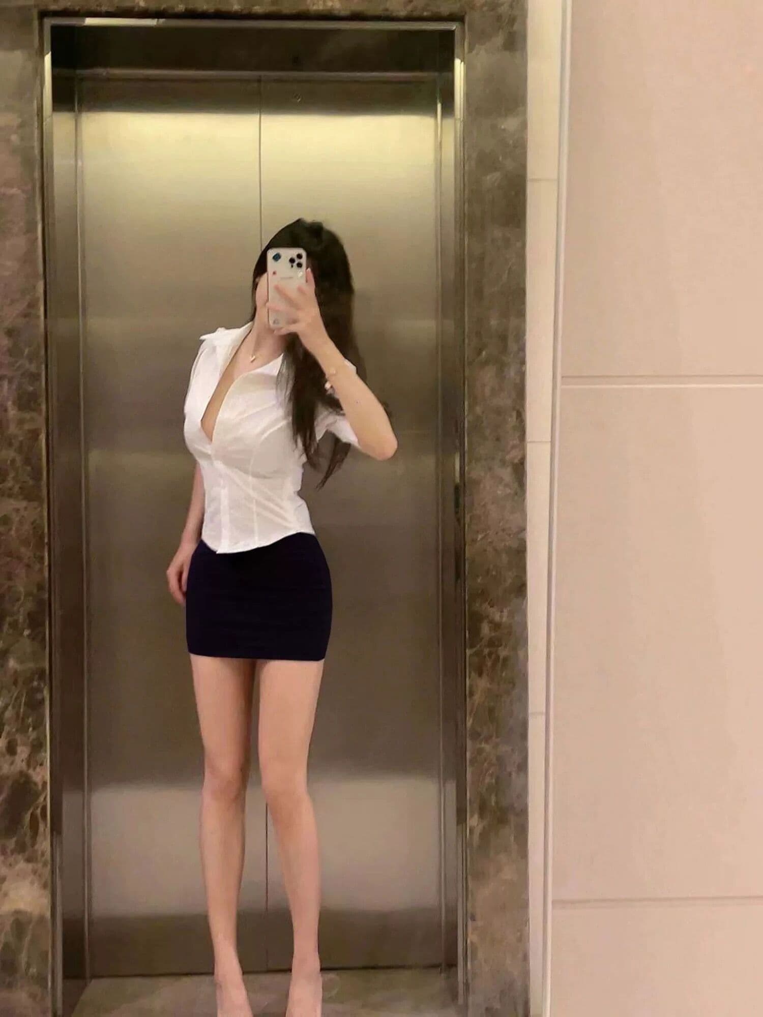 허리 수축 블랙 여성 셔츠 경력 작업복 세트 여름 몸매 가꾸기 섹시함 셔츠 디자인 센스 작은 대중 쇼트 스타일 고급 센스 상세 이미지 9