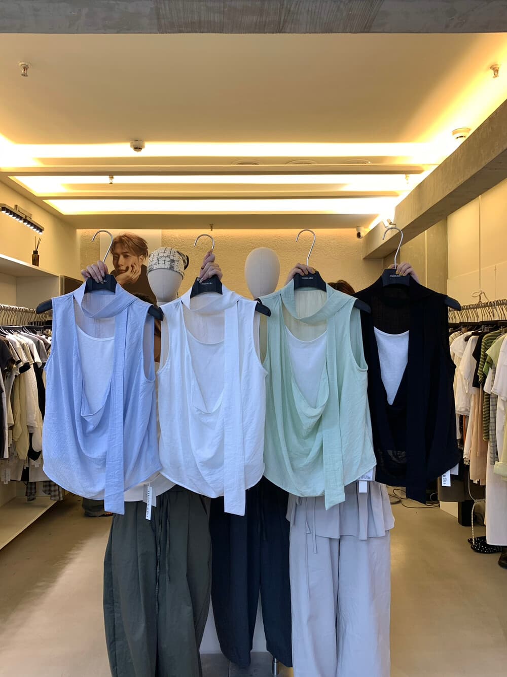 한 부서 디자인 센스 리본 페이크 레이어드 민소매 조끼 작은 셔츠 여성 여름 품격 슈퍼 잘 생긴 고유 한 아름다운 맨위 이미지 2