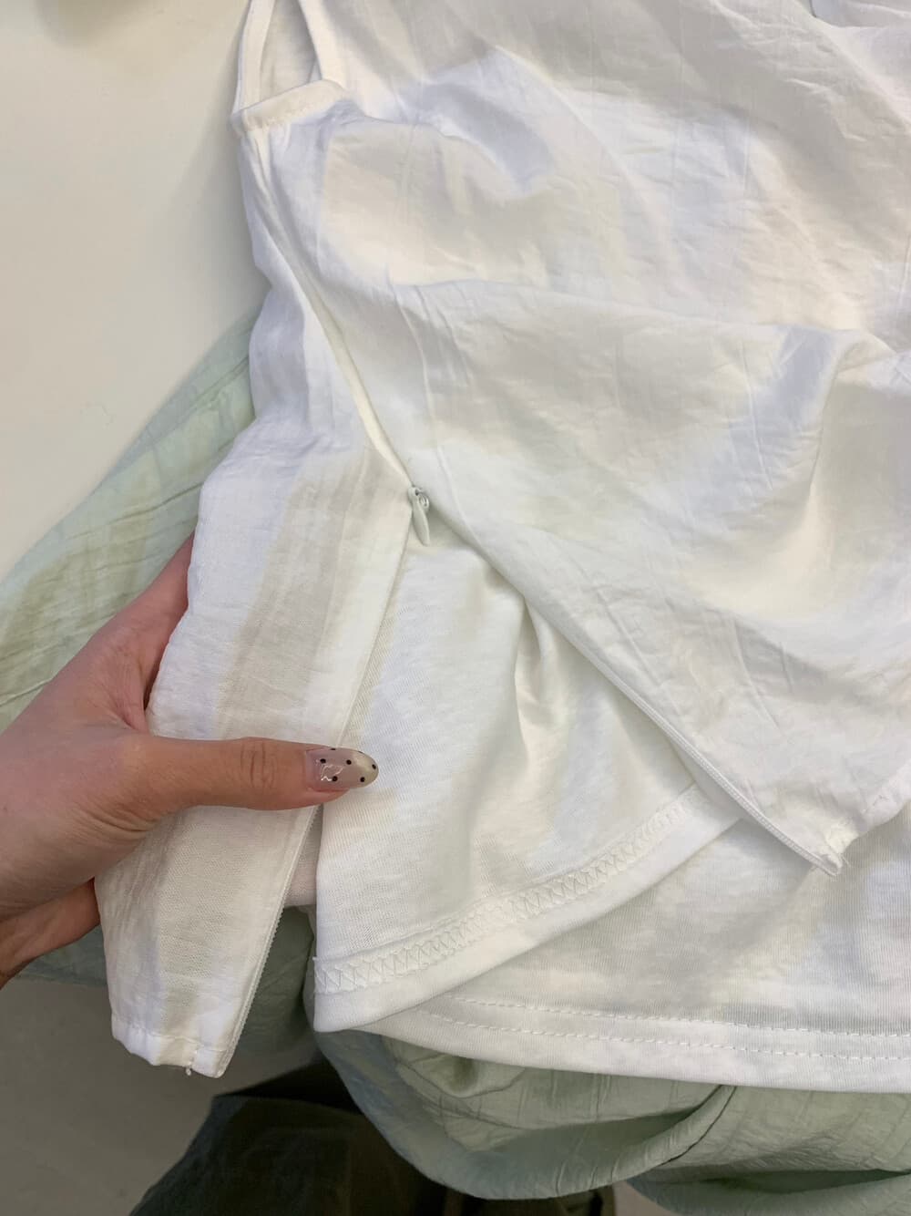 한 부서 디자인 센스 리본 페이크 레이어드 민소매 조끼 작은 셔츠 여성 여름 품격 슈퍼 잘 생긴 고유 한 아름다운 맨위 상세 이미지 7