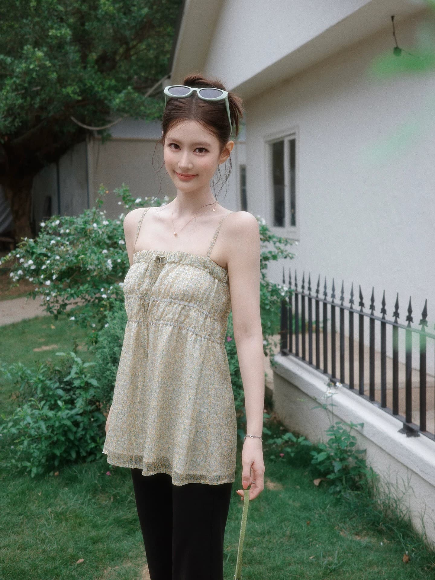 감사합니다. 아니요 고기 플리츠 꽃무늬 주간 실크 슬립 여성 여름 부드러운 달콤함 좋은 어깨끈 몸매 가꾸기 슬림해 보이는 아마 맨위 상세 이미지 20