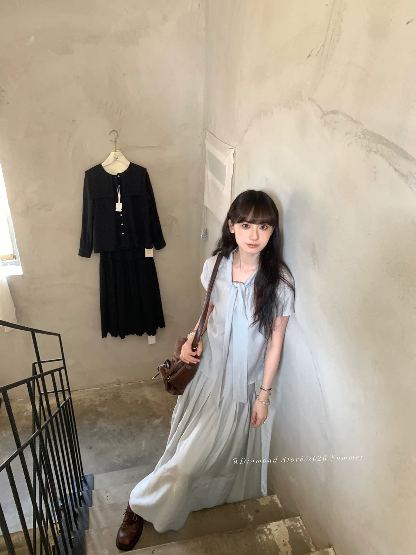 diamond 청 닝 타이밍 한 부서 미니멀리즘 바람 반팔 셔츠 맨위 롱 코트 반신 스커트 슬림해 보이는 투피스 세트 이미지 3