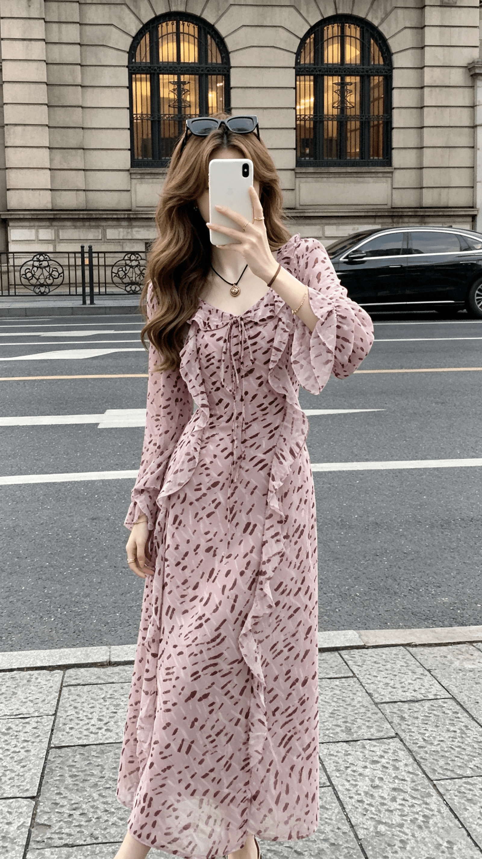 hi 아름다움 송 아 탑 리 아시아 인 세련된 휴가 바람 프릴 레이스업 나팔 소매 트임 프린트 여성 드레스 상세 이미지 6