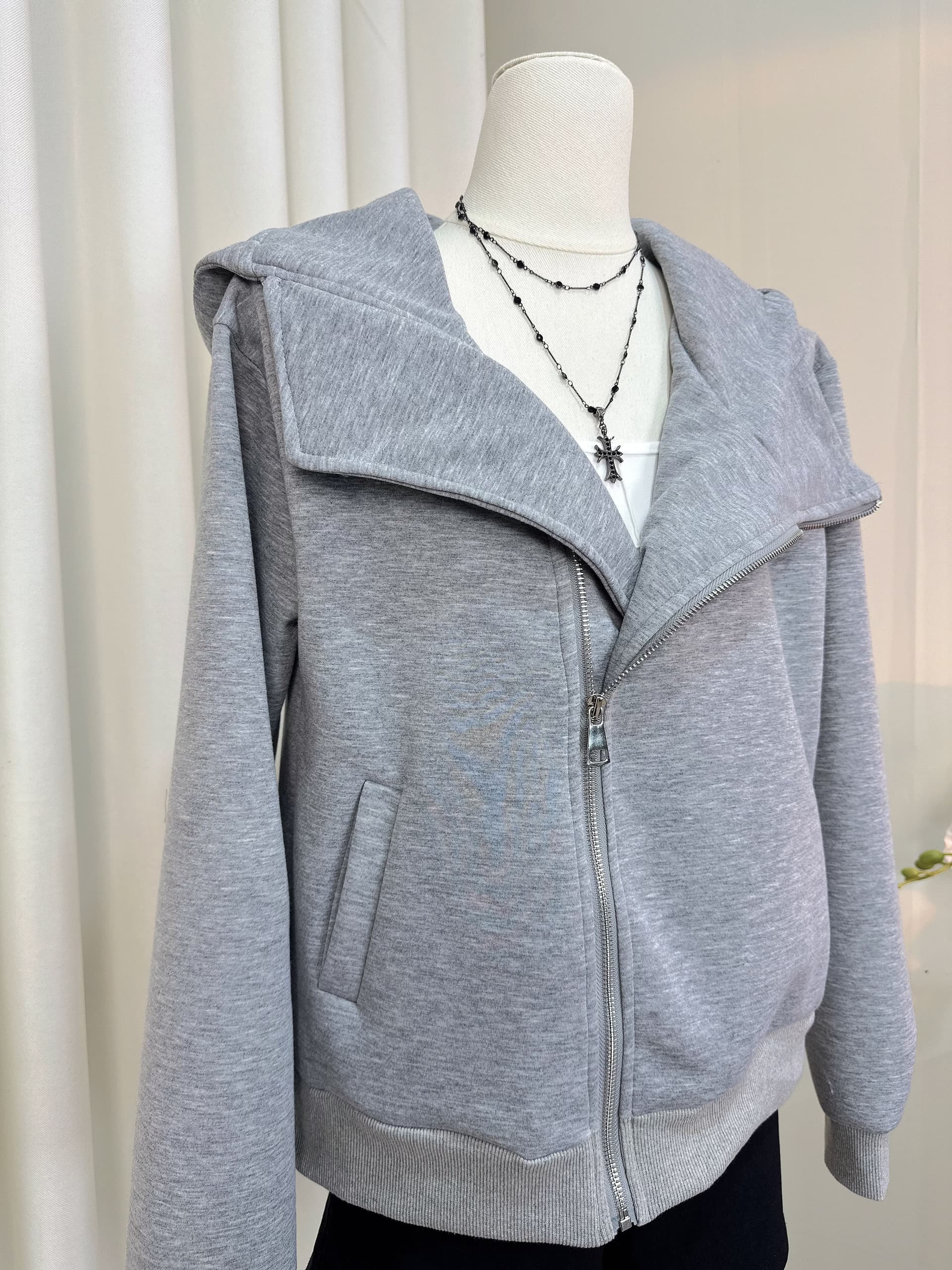 yolo shop 검정색 후드 티 스웨터 여성 몸매 가꾸기 다용도 디자인 센스 폴로 칼라 아메리칸 카디건 코트 맨위 이미지 4