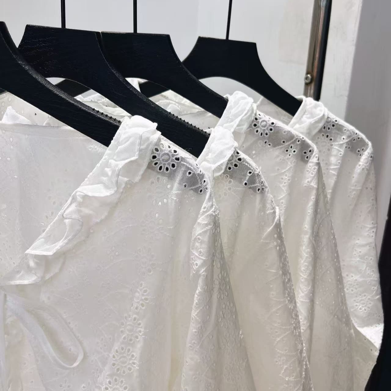 안녕하세요. 팬 팬 프리지어 화이트 여성 센스 홀로우 아웃 자카드 칼라 襟 차가운 센스 라이 경기 서울 레이스 셔츠 이미지 6