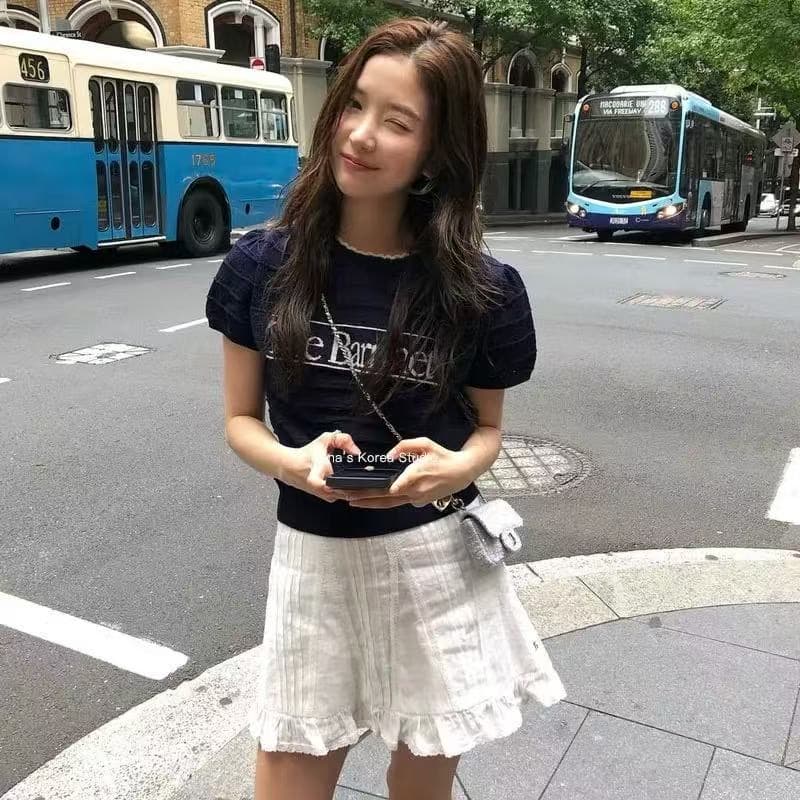 한국 여덟 우유 여름 레트로 몸매 가꾸기 슬림해 보이는 레이스 라운드 넥 알파벳 홀로우 아웃 자카드 니트 반팔 맨위 상세 이미지 2