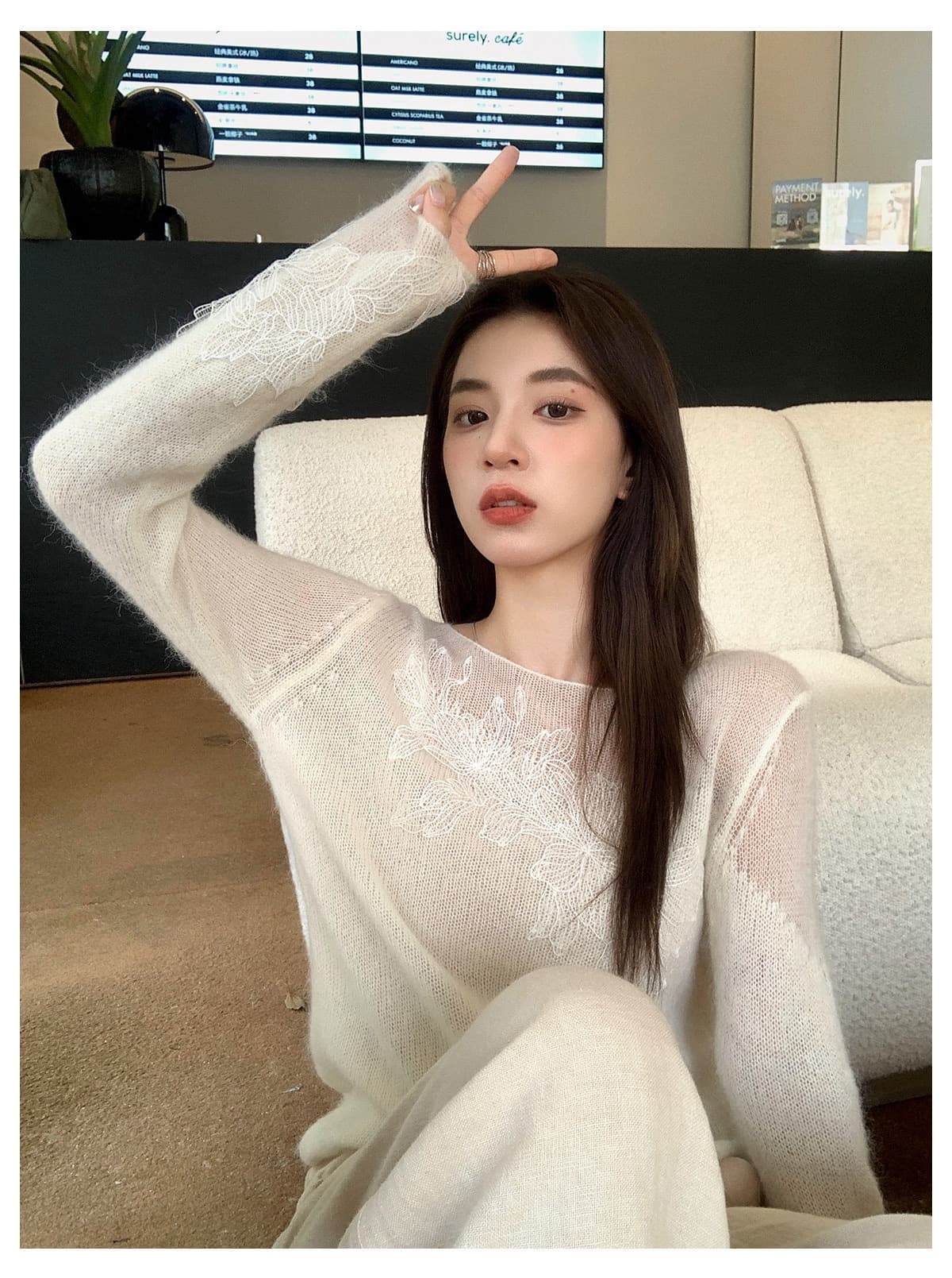 leetwins 꽃말 얕은 시리아 양 낙타 털 보트넥 니트 스웨터 여성 부드러운 찹쌀 부드러운 바람 품격 홀로우 아웃 맨위 상세 이미지 2