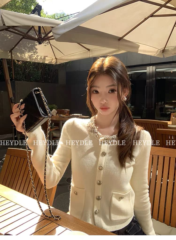 검은 콩 흠 제니 정원 꽃 실 패치워크 작은 샤넬 스타일 쇼트 스타일 스웨터 품격 라운드 넥 풀오버 니트 맨위 상세 이미지 8