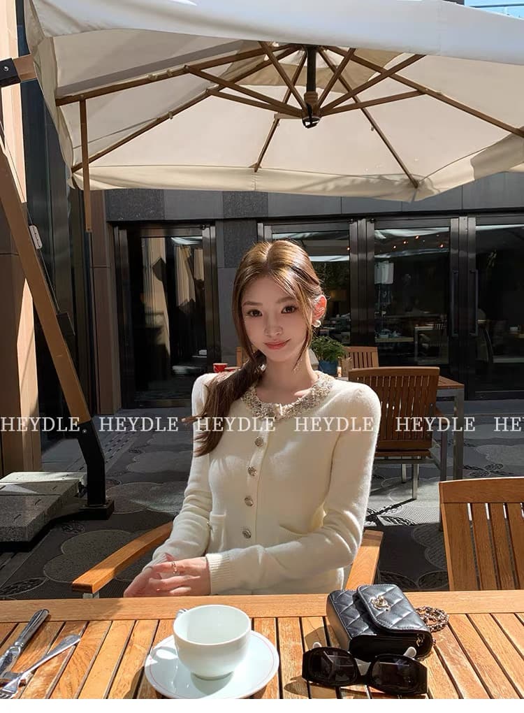 검은 콩 흠 제니 정원 꽃 실 패치워크 작은 샤넬 스타일 쇼트 스타일 스웨터 품격 라운드 넥 풀오버 니트 맨위 상세 이미지 14