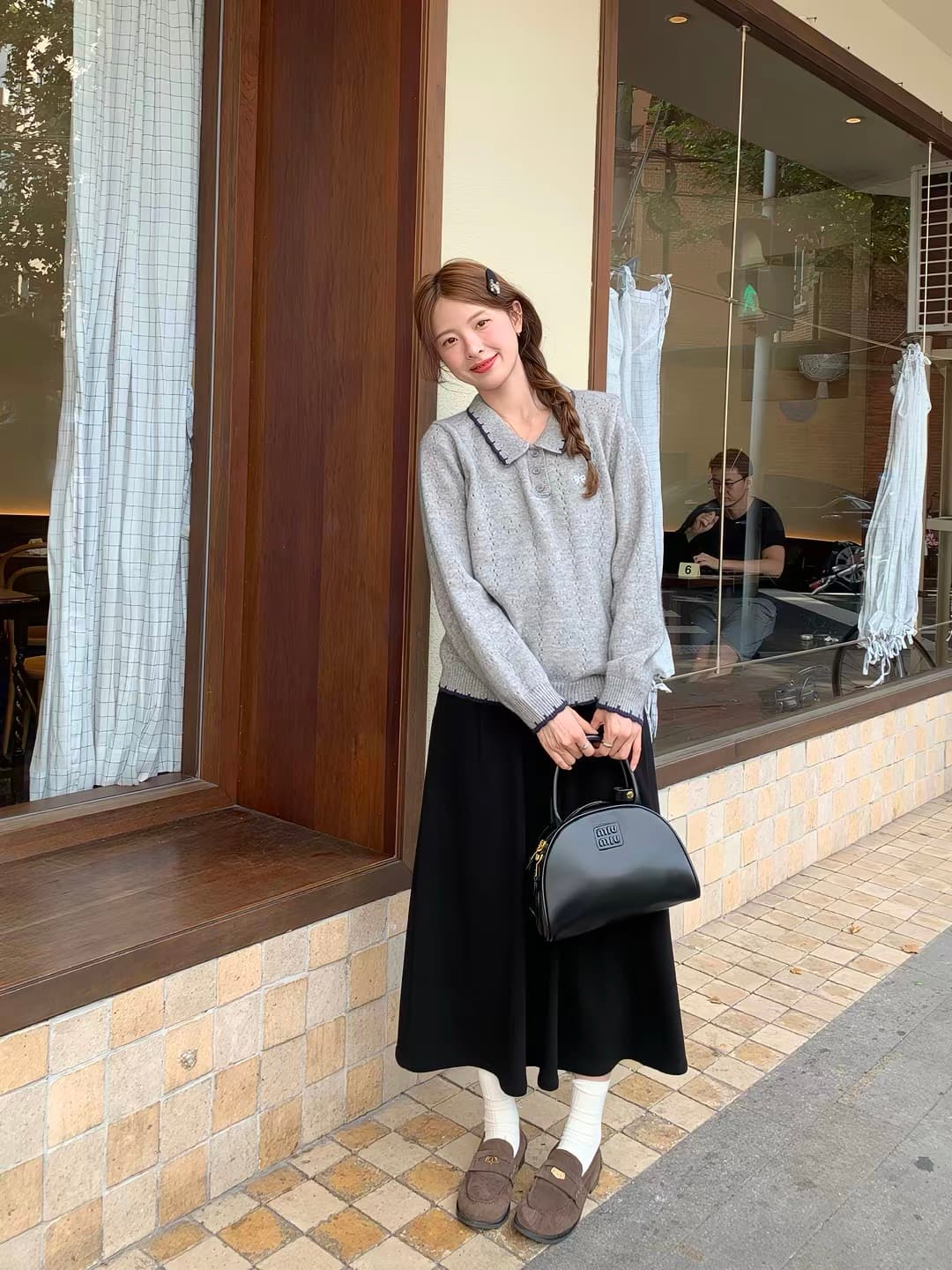 토지 작은 그룹 패치워크 색상 폴로 칼라 스웨터 루즈핏 연령 감소 2026 가을 캐주얼 한 부서 다용도 연령 감소 부드러운 찹쌀 맨위 이미지 4