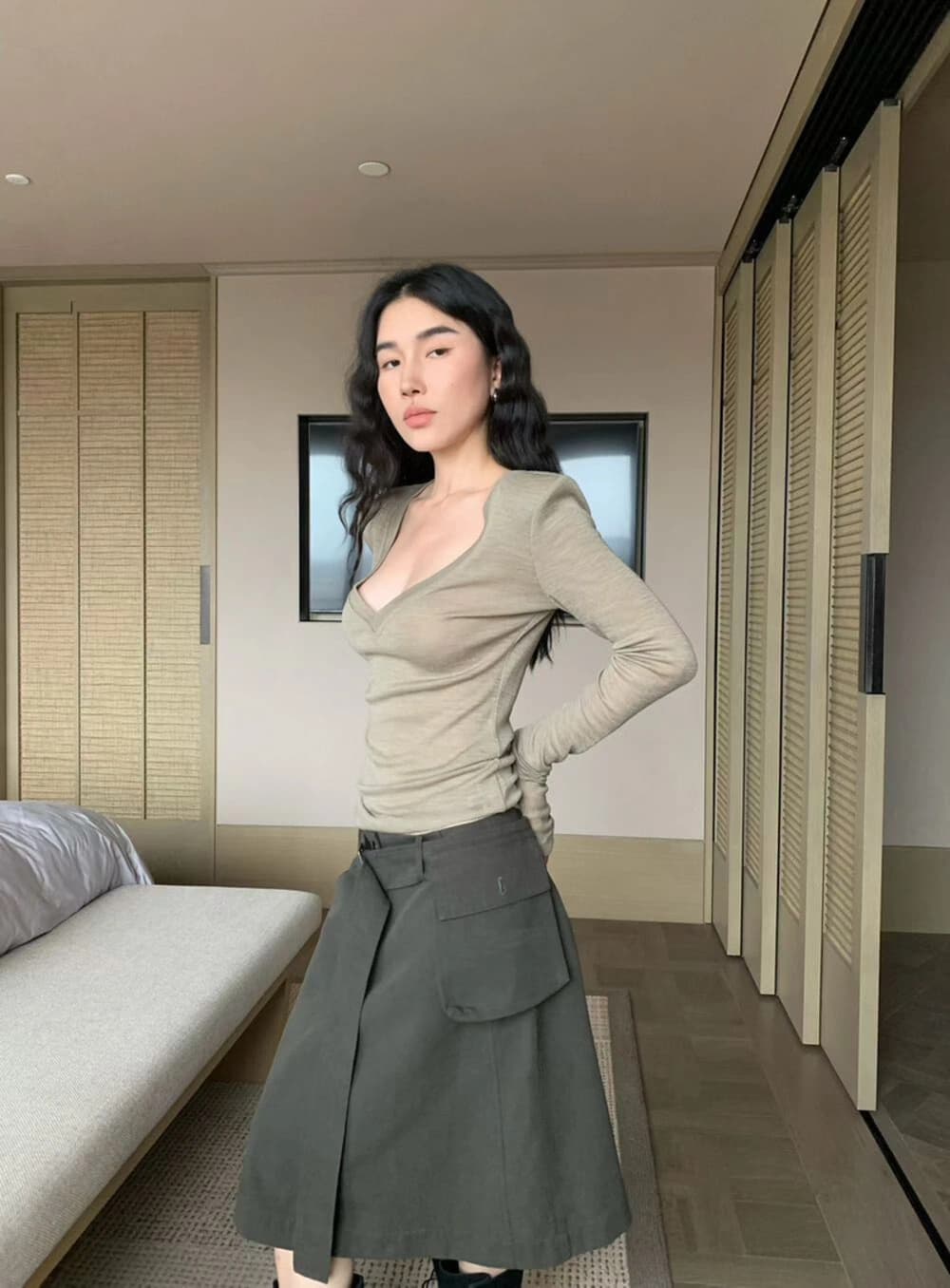 익스트림 제인 V넥 몸매 가꾸기 단색 긴팔 티셔츠 여성 만나는 맨위 907484 상세 이미지 18