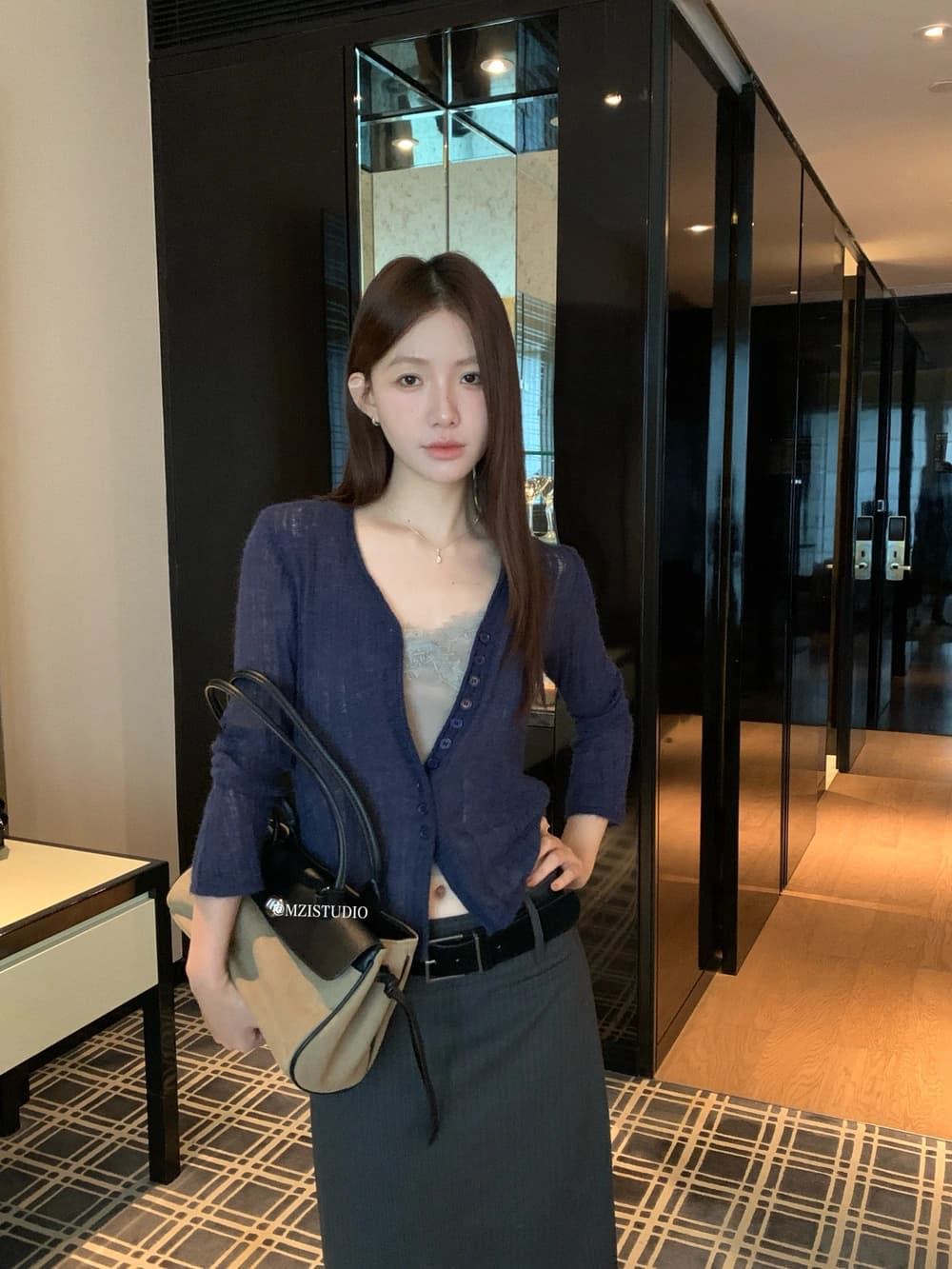 가을 한 부서 폴로 칼라 싱글 줄 버튼 슬림해 보이는 니트 오픈 가디건 이미지 4