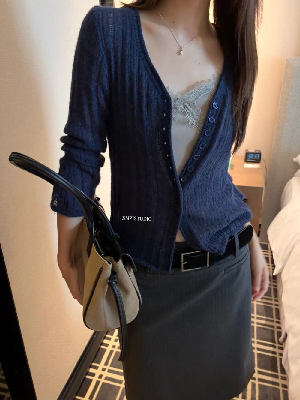 가을 한 부서 폴로 칼라 싱글 줄 버튼 슬림해 보이는 니트 오픈 가디건
