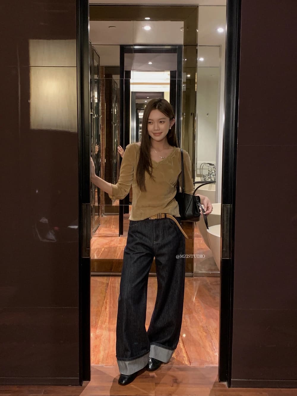 가을 한국 스타일 진한 파란색 뒤집다 측면 클래식 패션 다용도 품격 청바지 상세 이미지 19
