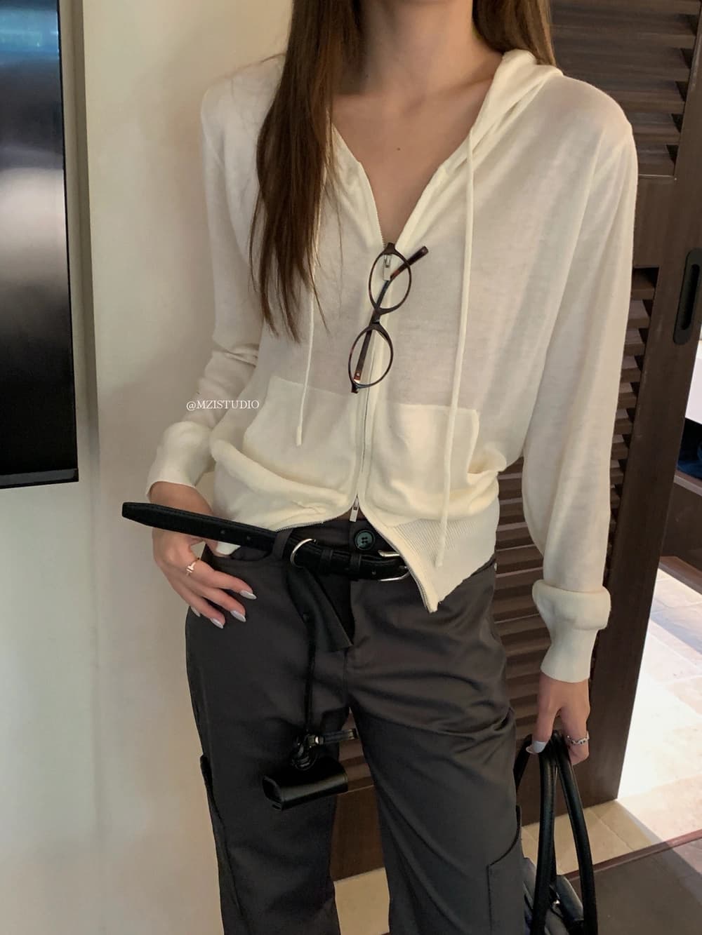 가을 한 부서 부드럽다 후드 펌프 로프 지퍼 주머니 루즈핏 스웨터 이미지 3