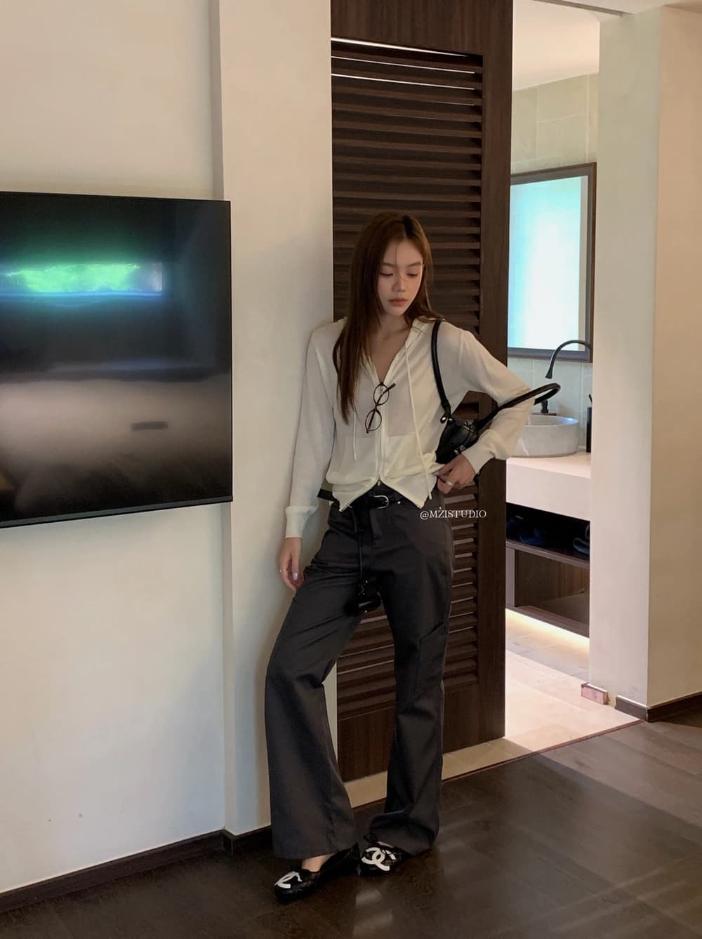 가을 한 부서 부드럽다 후드 펌프 로프 지퍼 주머니 루즈핏 스웨터 상세 이미지 13