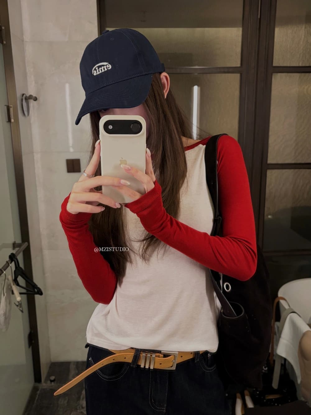 이른 가을 한국 스타일 기초 패치워크 색상 편안함 다용도 캐주얼 긴팔 티셔츠 이미지 2