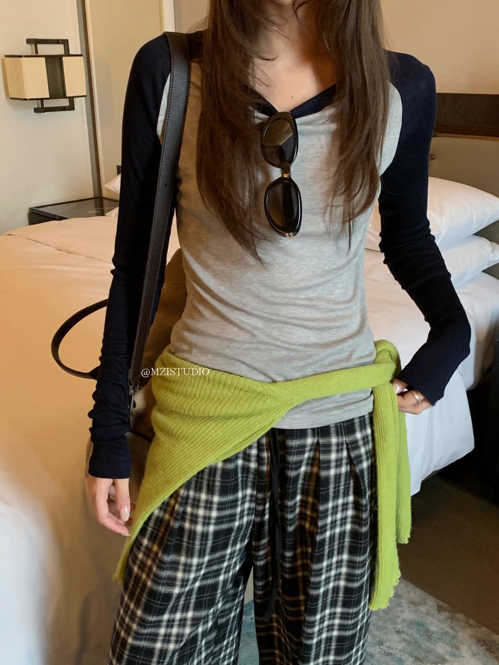 이른 가을 한국 스타일 기초 패치워크 색상 편안함 다용도 캐주얼 긴팔 티셔츠 상세 이미지 18