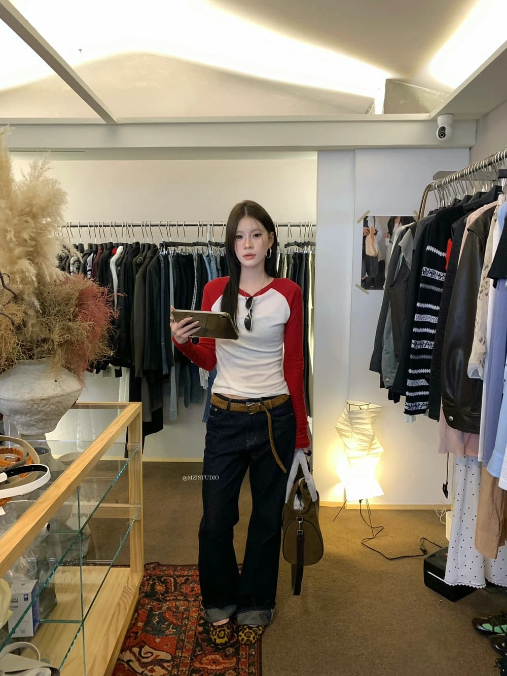 이른 가을 한국 스타일 기초 패치워크 색상 편안함 다용도 캐주얼 긴팔 티셔츠 상세 이미지 19