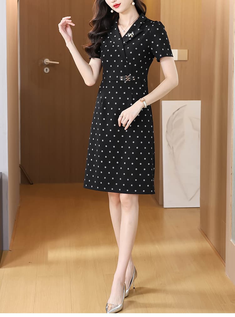 검정색 프린트 품격 어머니 드레스 직장 빅 사이즈 여성 의류 지방 mm 반팔 몸매 가꾸기 슬림해 보이는 여름 새로운 드레스 상세 이미지 15